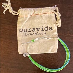 Puravida bracelet with bag